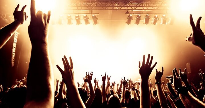 m--ode-talenty-na---wi--tecznym-koncercie-kol--d-w-auto-1785